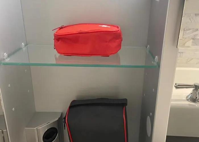 250sqm High End With Ac & Parking Appartement